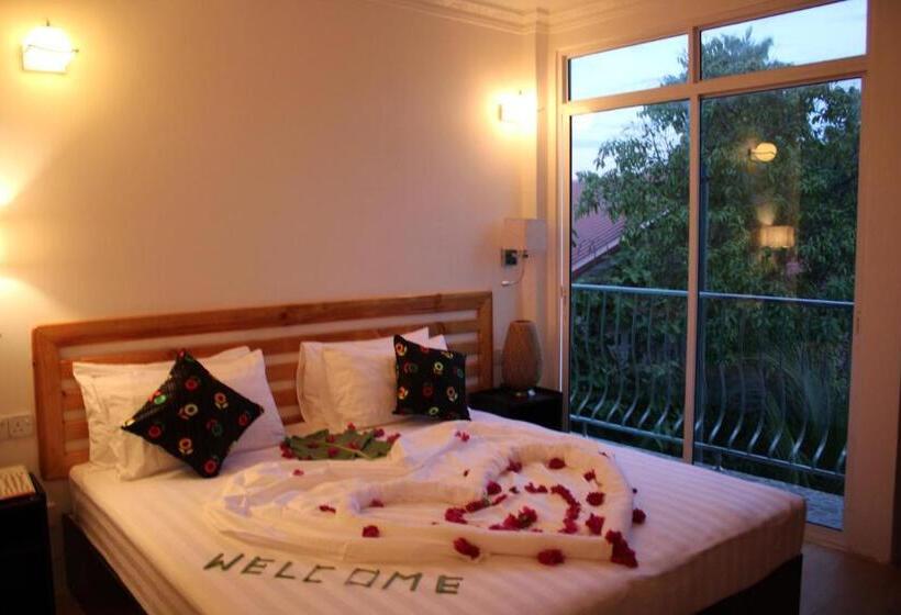 پانسیون Arianna Dhangethi