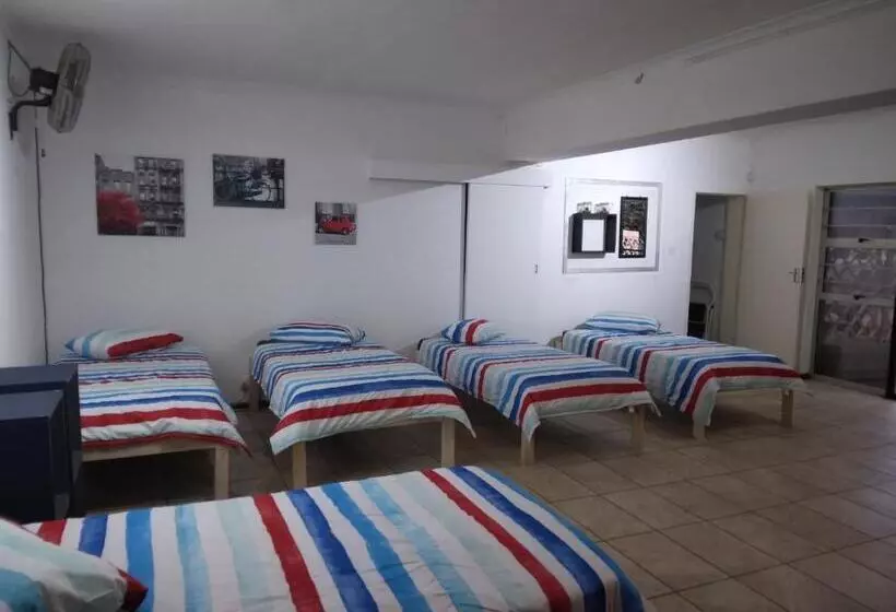 Majatalo Flipflops And Treetops