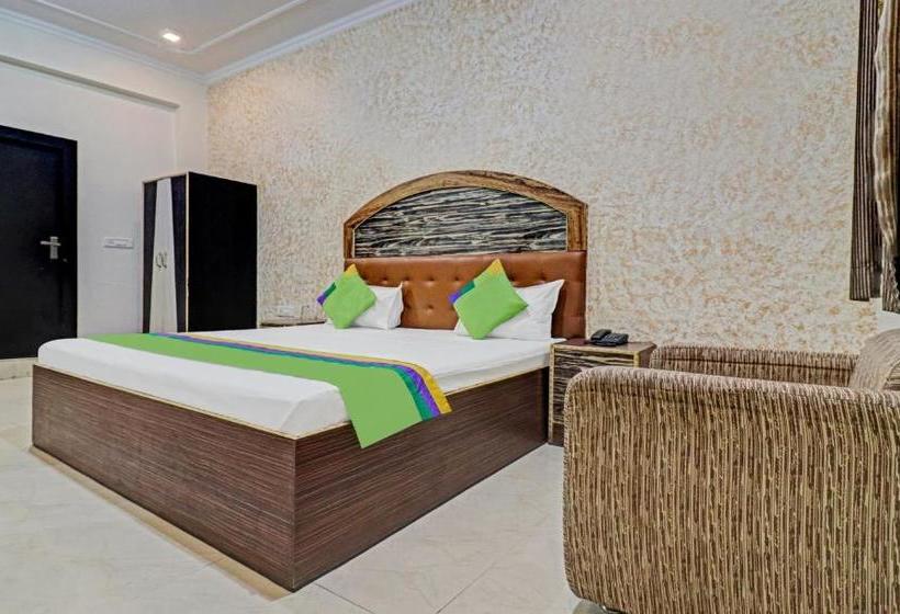 אתר נופש Treebo Trend Radha Palace