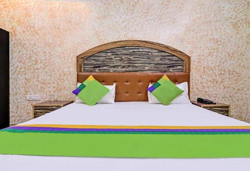 אתר נופש Treebo Trend Radha Palace