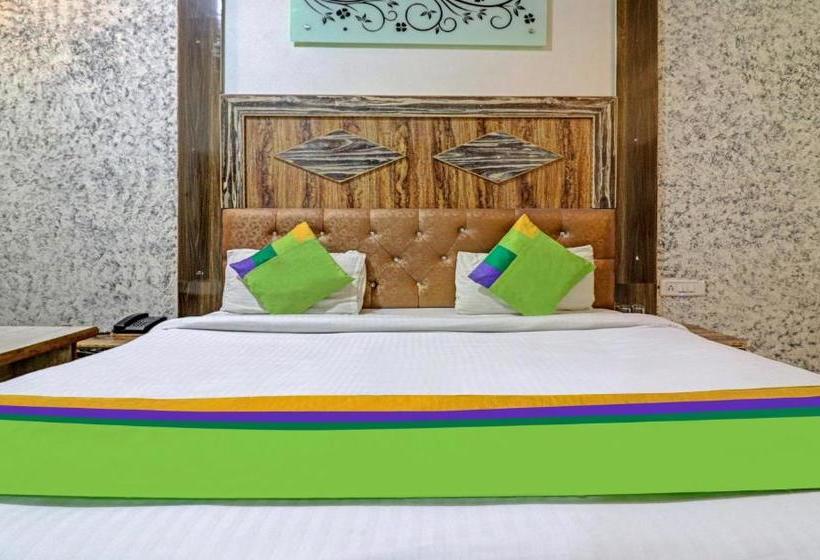 אתר נופש Treebo Trend Radha Palace