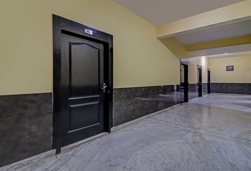 אתר נופש Treebo Trend Radha Palace