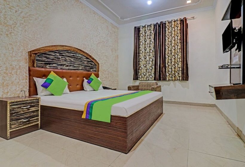 אתר נופש Treebo Trend Radha Palace