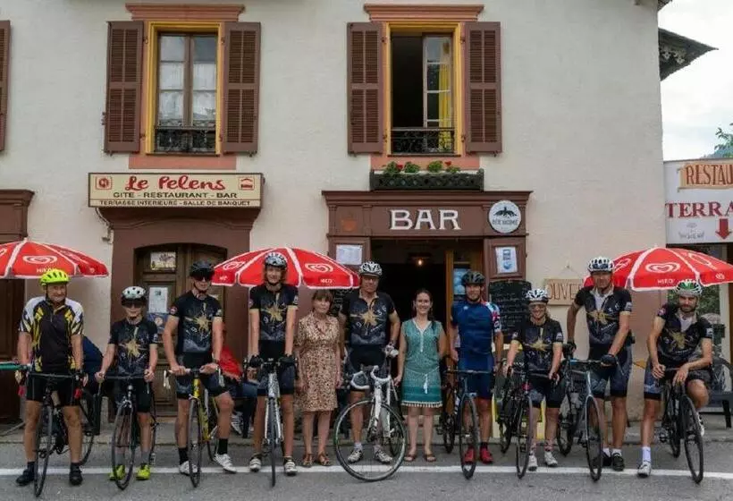 Aamiaismajoitus (B&B) Gite Le Pelens