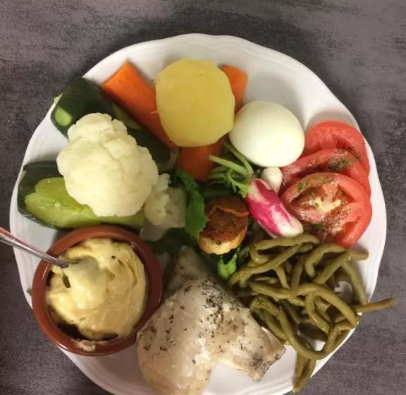 Aamiaismajoitus (B&B) Gite Le Pelens