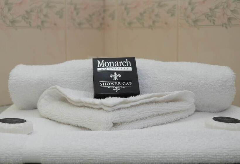 מוטל Deniliquin Country Club Motor Inn