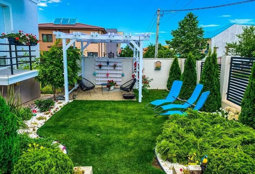 پانسیون House Lake