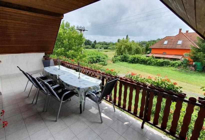 Pension Kondor Vendégház