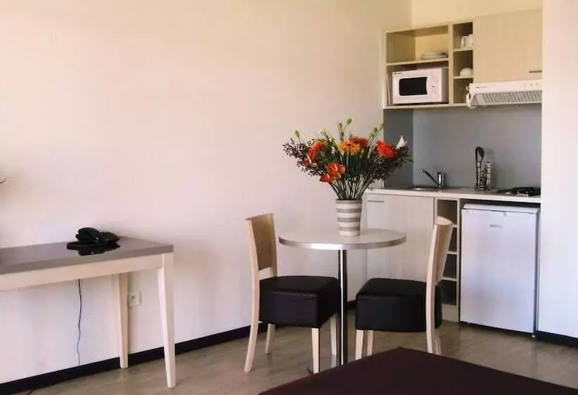 Appart Hôtel   Résidence La Closeraie