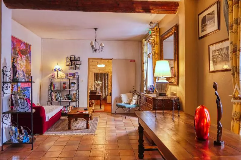 هتل Au Saint Roch Hôtel Et Jardin