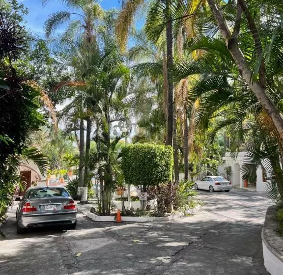 ホテル Bajo El Volcan