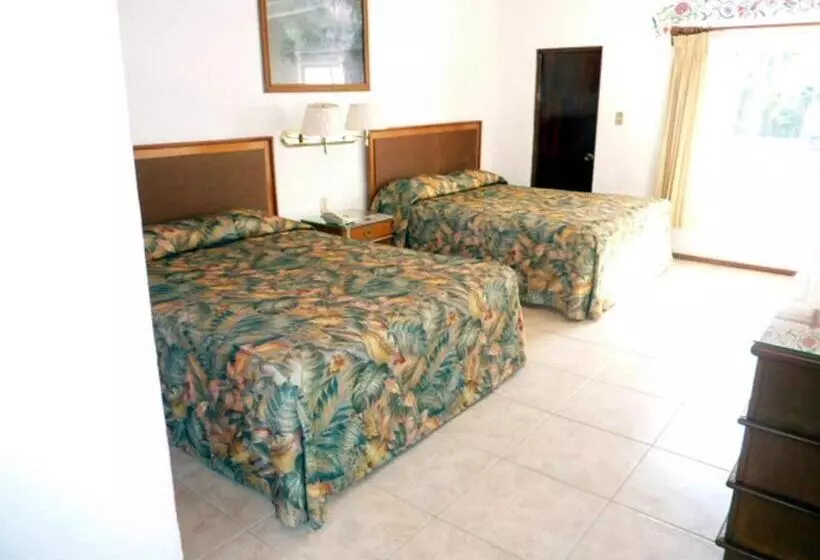 ホテル Bajo El Volcan