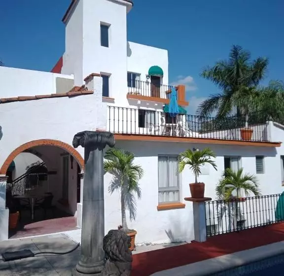 ホテル Bajo El Volcan