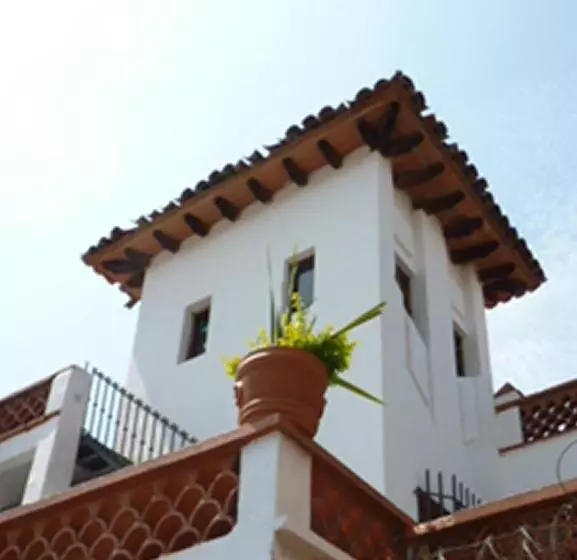 ホテル Bajo El Volcan