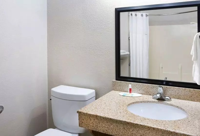 호텔 Baymont By Wyndham Beloit