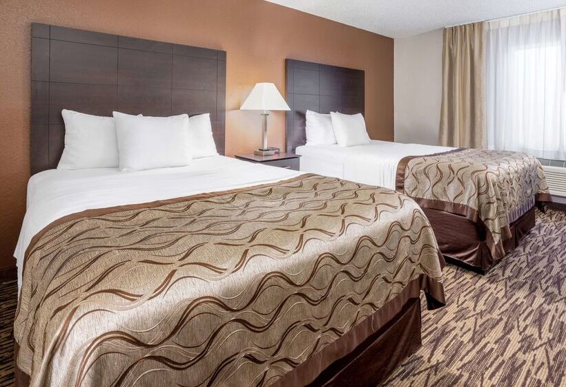 فندق Baymont By Wyndham Beloit