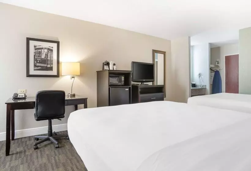 酒店 Best Western Bayou Inn