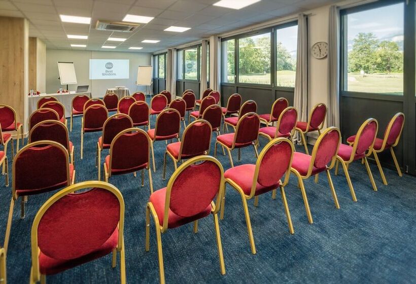 בית מלון כפרי Domaine De Charmeil