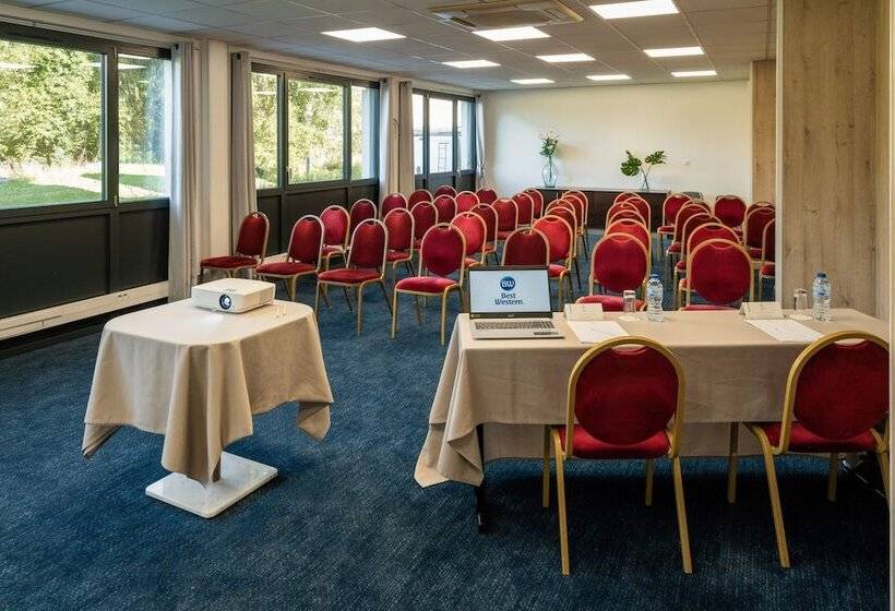 בית מלון כפרי Domaine De Charmeil