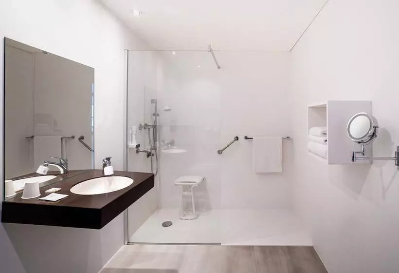 호텔 Domaine De Charmeil