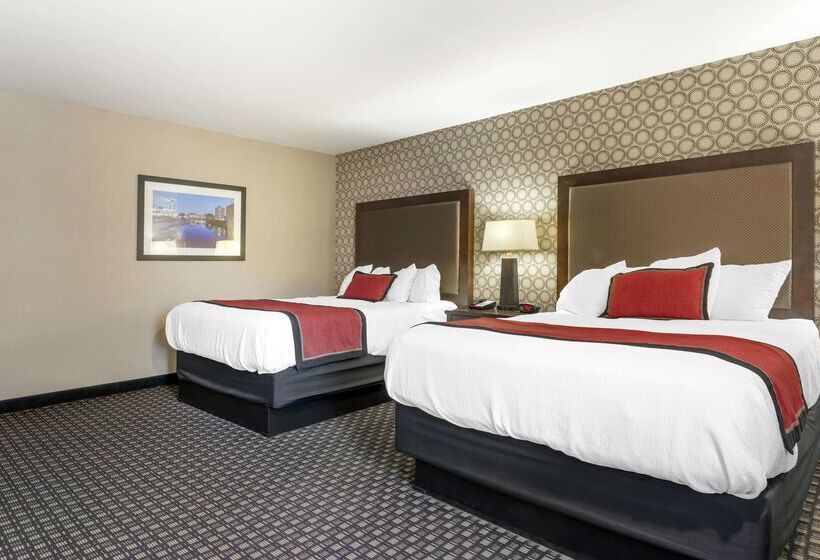 호텔 Best Western Plus Ramkota