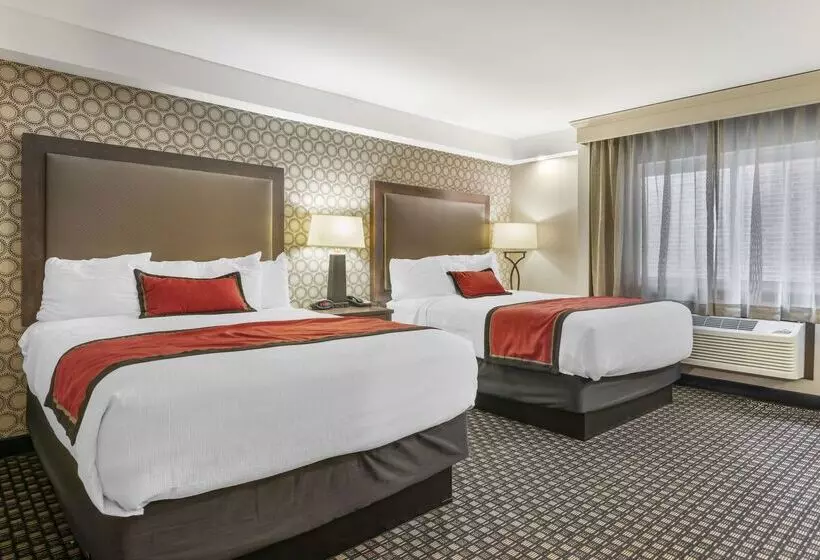 هتل Best Western Plus Ramkota