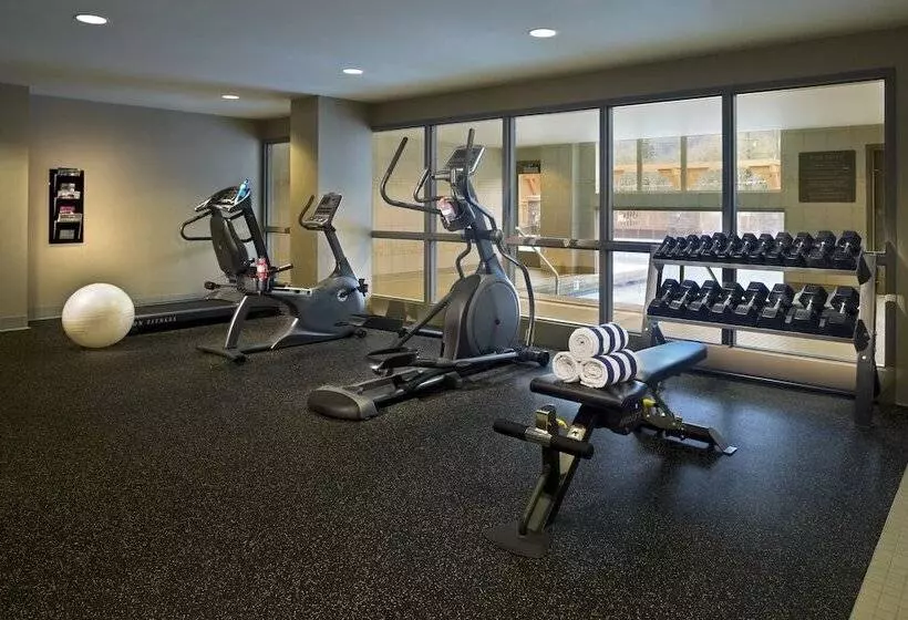 Executive Suites Hotel And Resort, Squamish