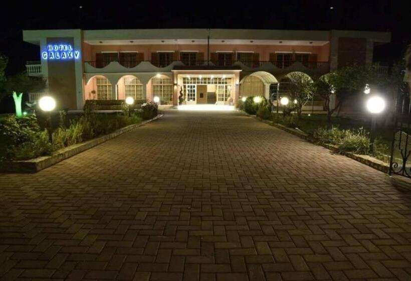 בית מלון כפרי Galaxy