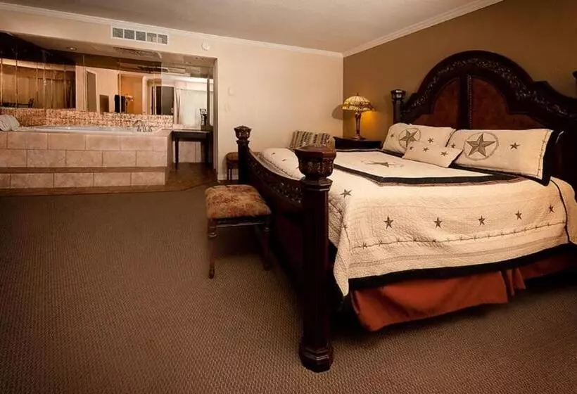 Grand Texan Hotel And Convention Center