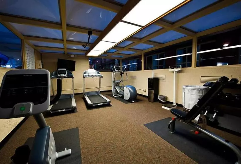 Grand Texan Hotel And Convention Center