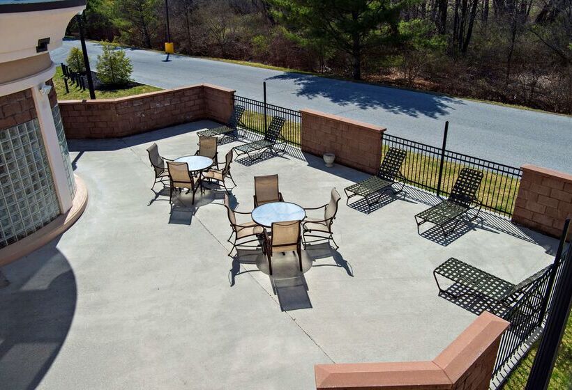 ホテル Hampton Inn Bennington