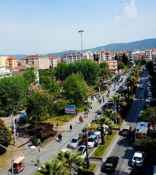 בית מלון כפרי Helen