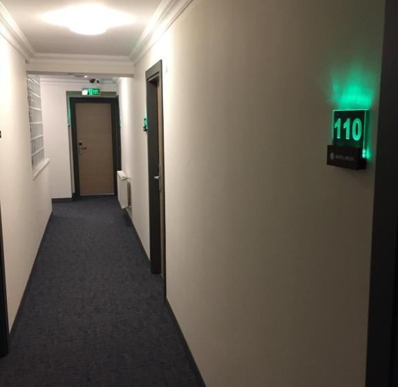 בית מלון כפרי Helen