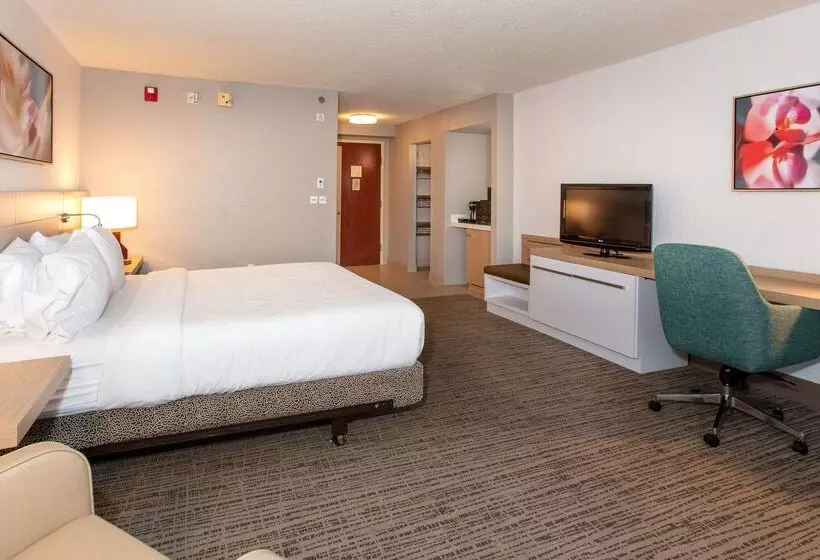 هتل Hilton Garden Inn Jacksonville Airport