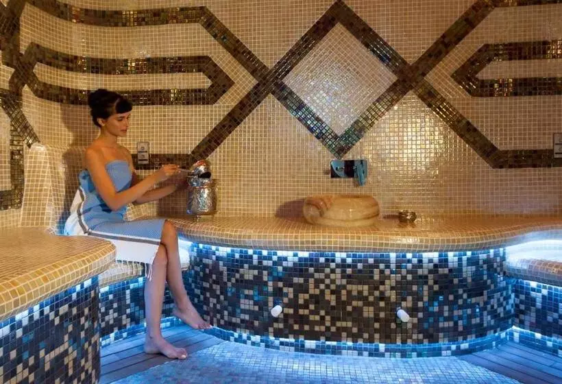 Отель La Cigale Tabarka