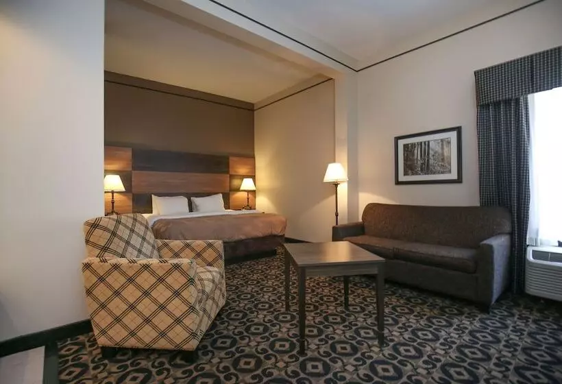 호텔 Quality Inn & Suites Boone   University Area