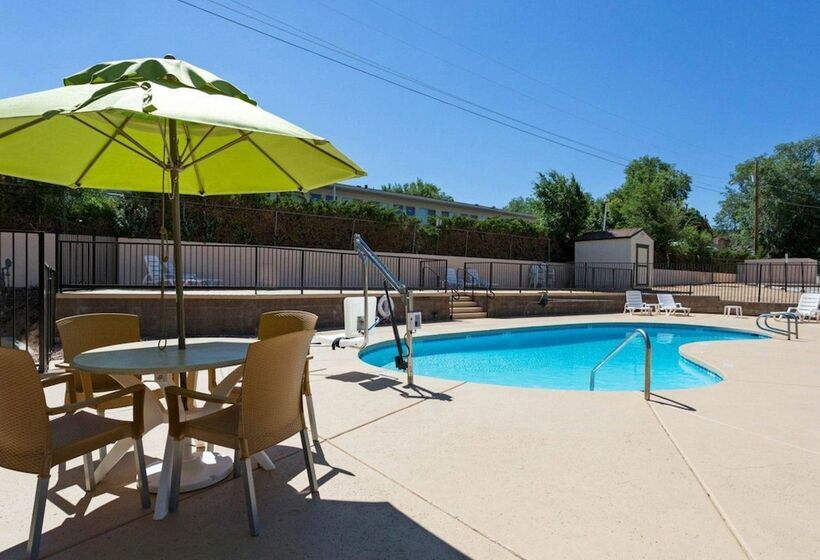 בית מלון כפרי Quality Inn Prescott