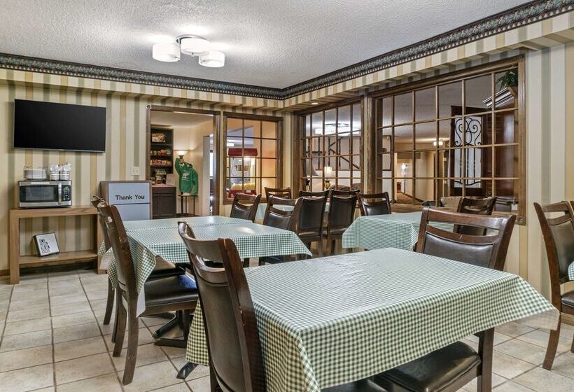 فندق Quality Inn