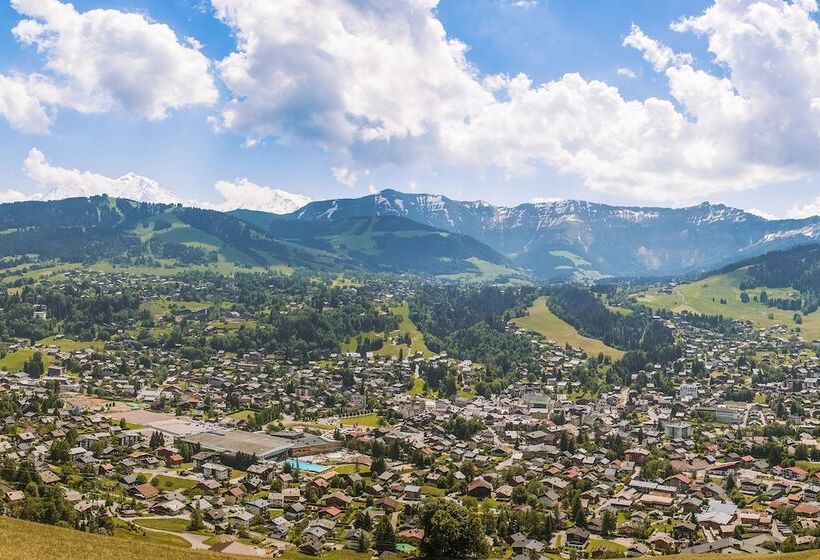 בית מלון כפרי Sonder The Rochebrune