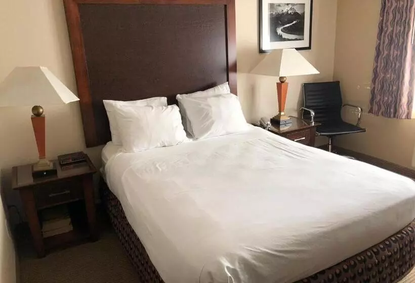 호텔 Shilo Inn Portland Rose Garden   Convention Center