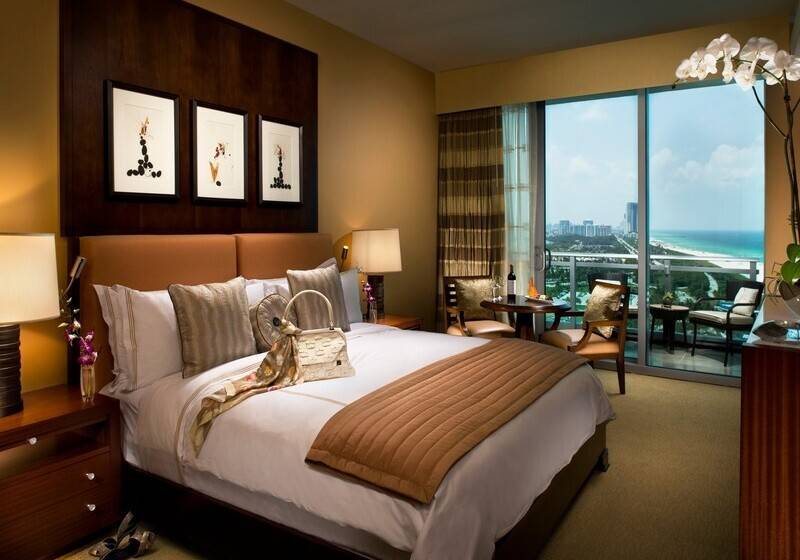 ホテル The Ritzcarlton Bal Harbour, Miami