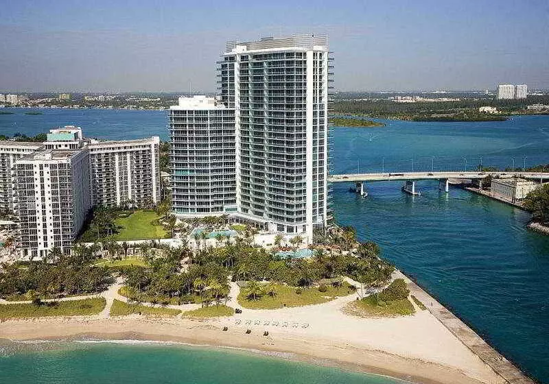 Отель The Ritzcarlton Bal Harbour, Miami