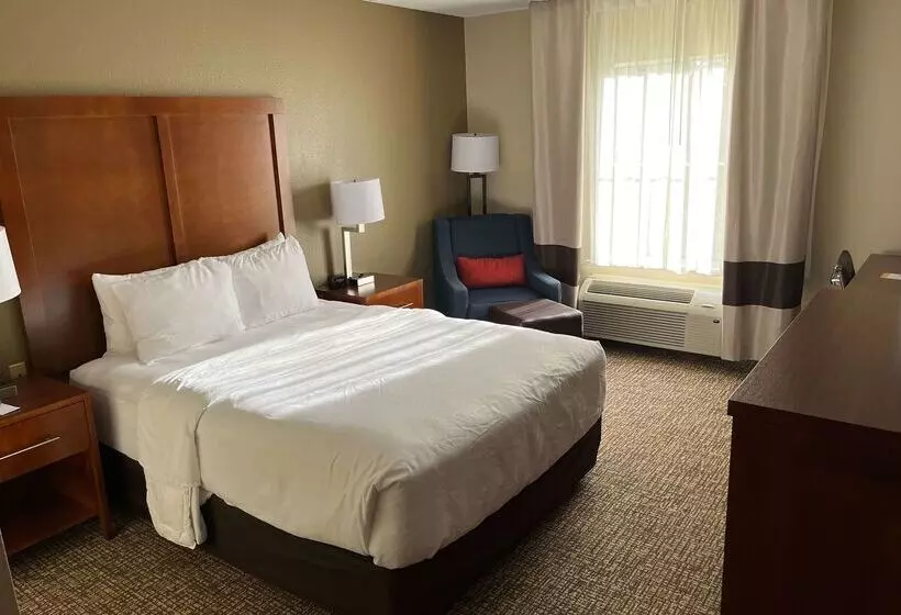 Отель Wingate By Wyndham Clearfield