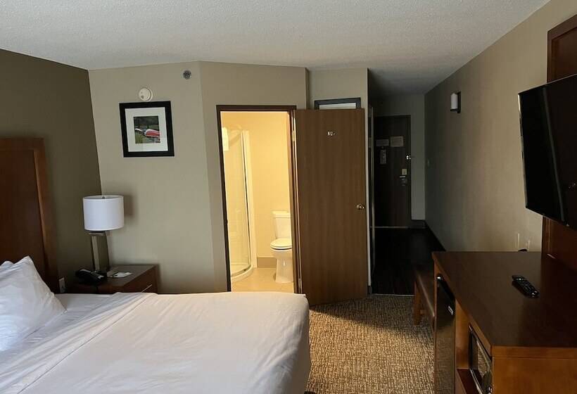 Отель Wingate By Wyndham Clearfield