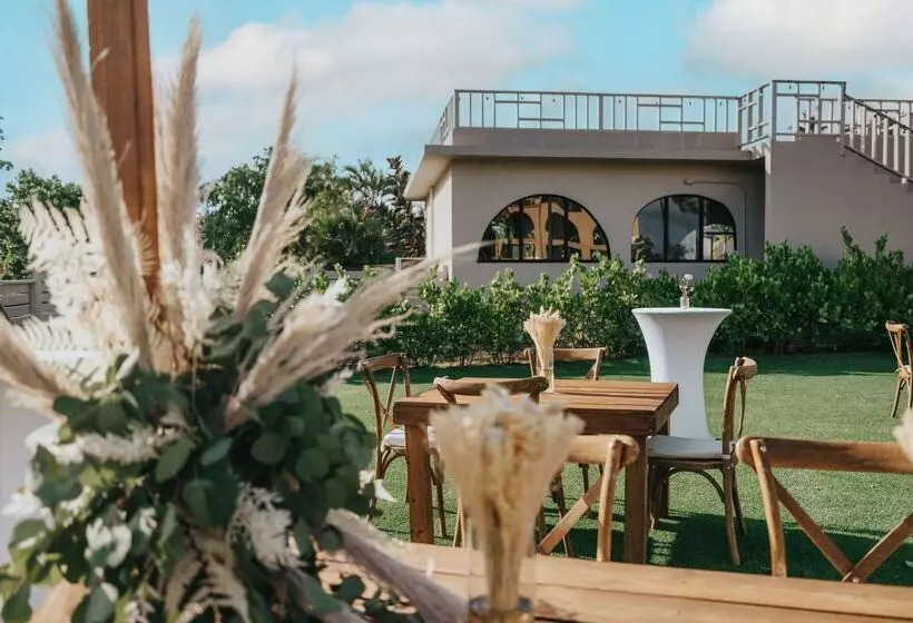 Wyndham Palmas Beach And Golf Boutique Resort