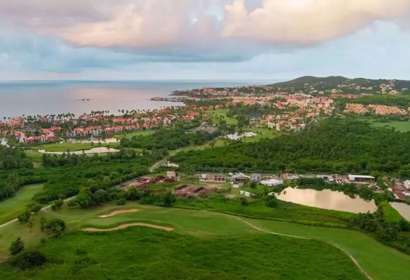 Wyndham Palmas Beach And Golf Boutique Resort
