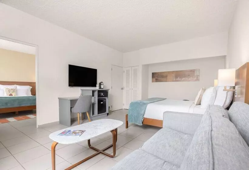 Wyndham Palmas Beach And Golf Boutique Resort