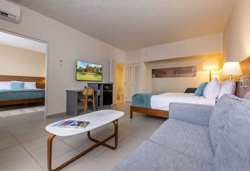 Wyndham Palmas Beach And Golf Boutique Resort