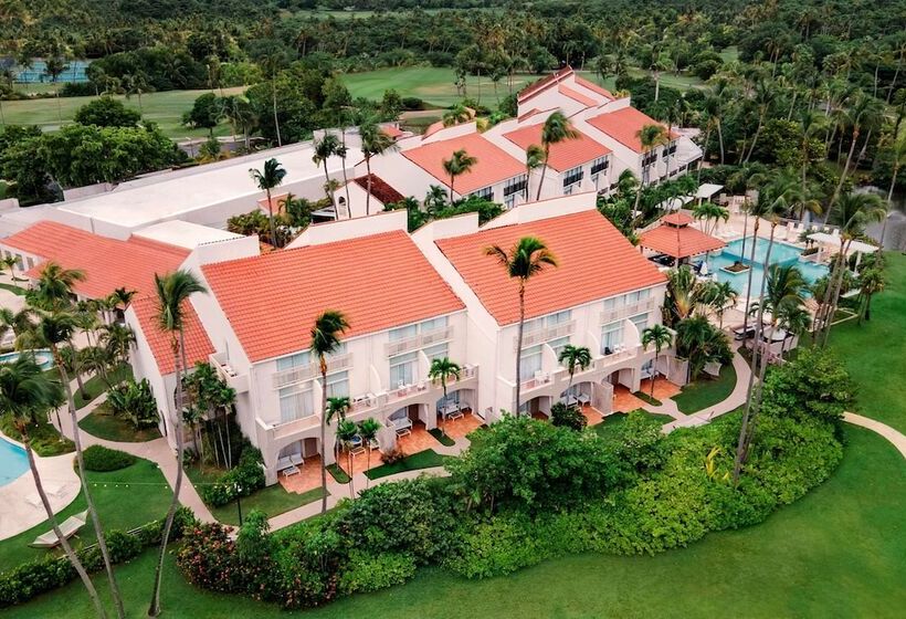 Wyndham Palmas Beach And Golf Boutique Resort