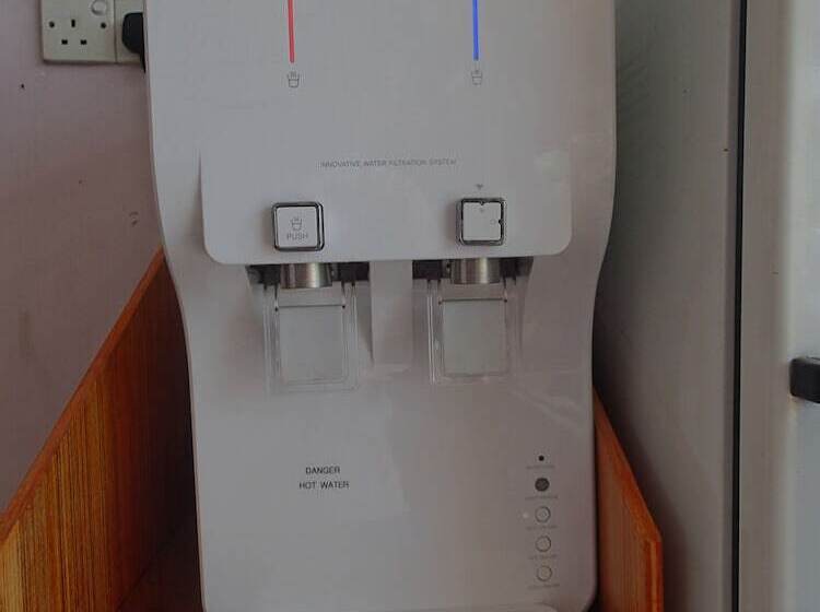 ホテル Adamson Inn Penang